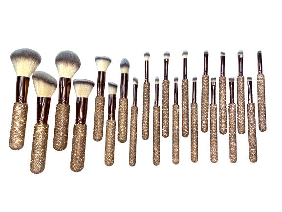 CHAMPAGNE 26pc Essentials Collection Brush Set