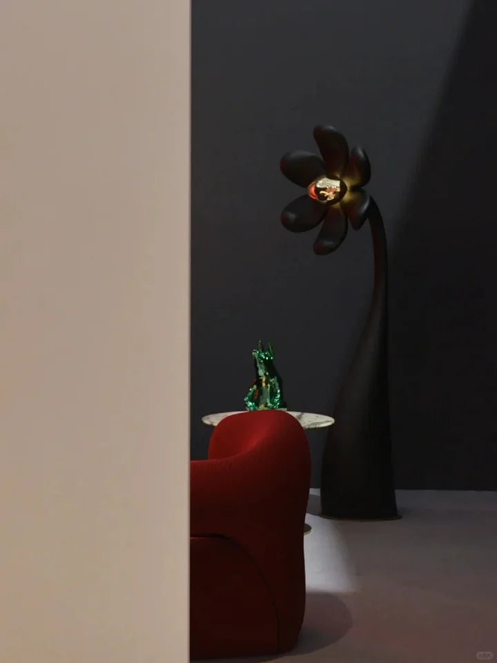 Creative Resin Sunflower Art Floor Lamp